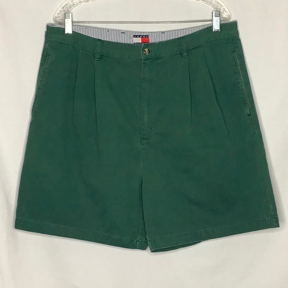 Vintage Tommy Hilfiger Green Pleated Casual Shorts